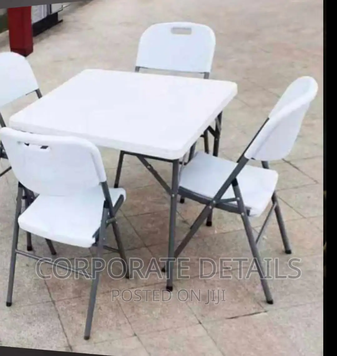 Foldable Table