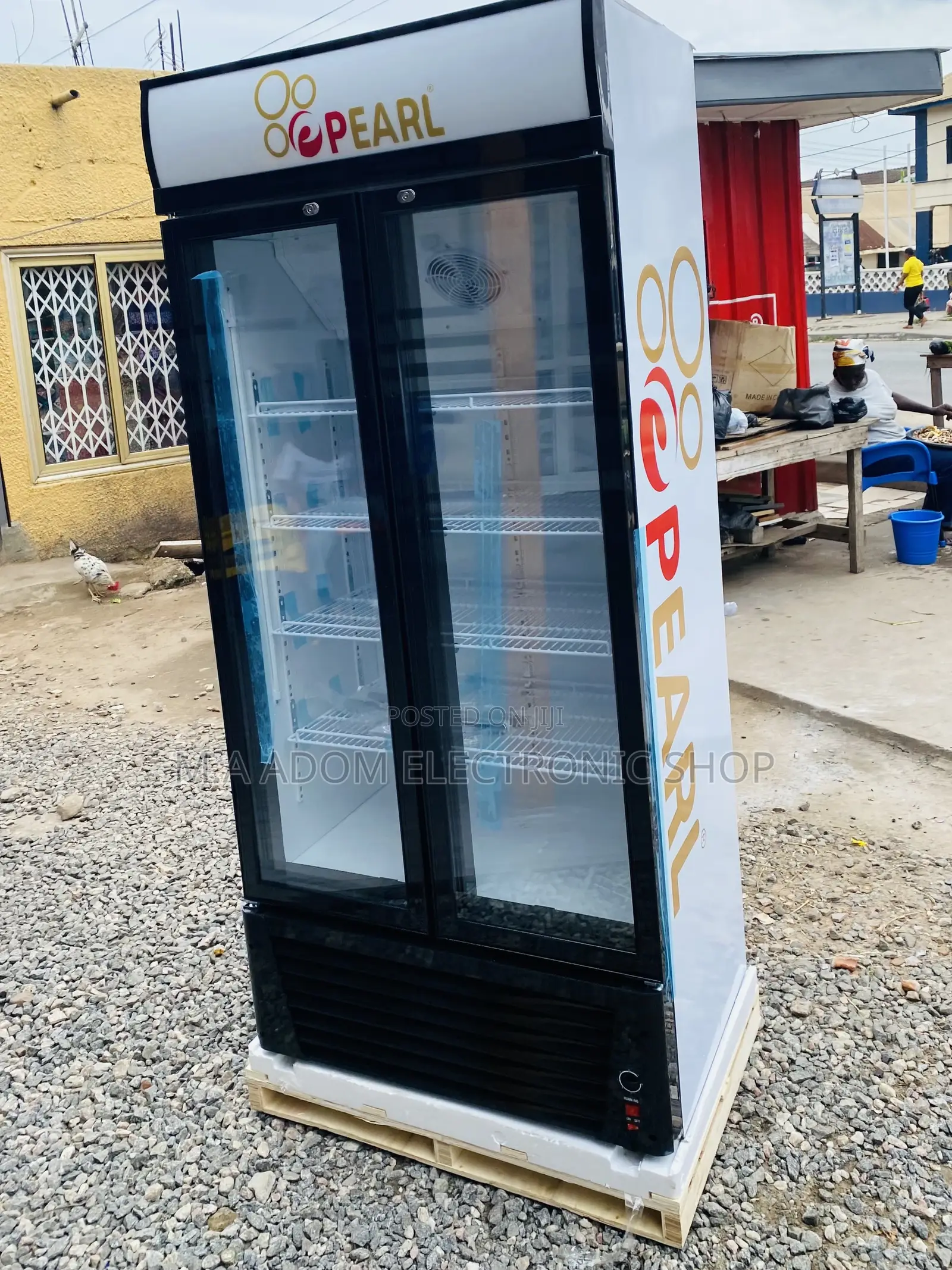 Unique Pearl PVC-662-2B Double Door Display Electric Fridge.