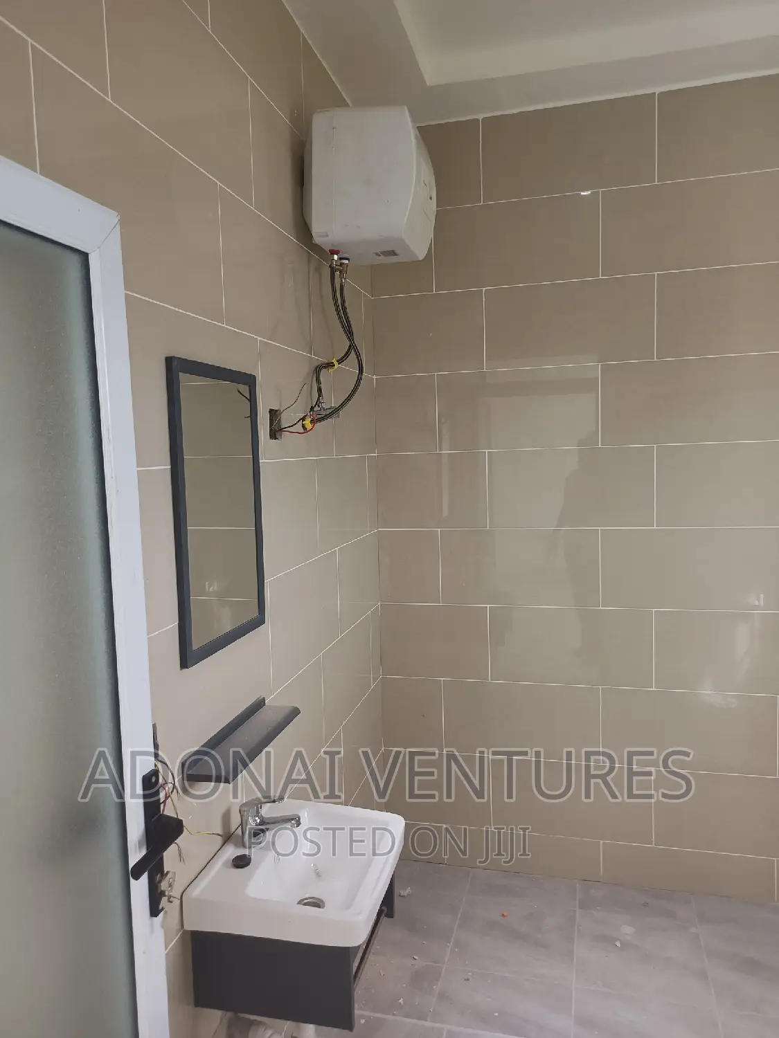 4bdrm House in Kwadaso Hilltop, Kumasi Metropolitan for sale