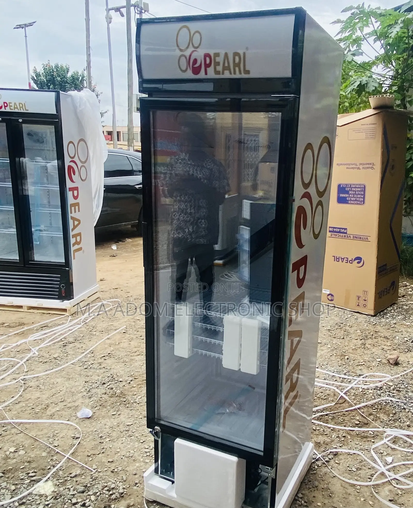 Buy High Quality Pearl PVC 424-2b Single Door Display Fridge