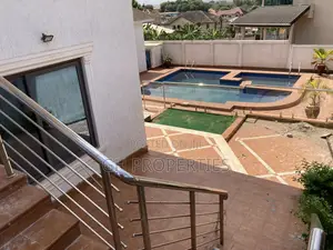 5bdrm Apartment in Paraku., Kumasi Metropolitan for sale