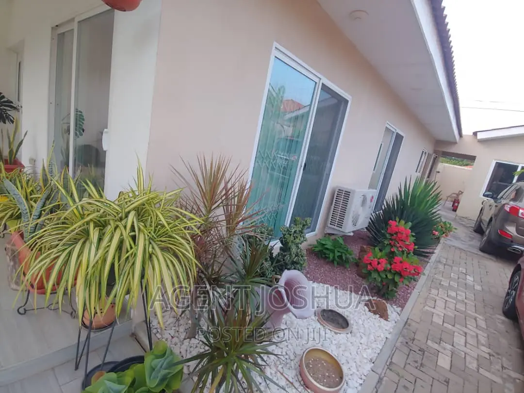 3bdrm House in Regimanuel Estate, Spintex for rent