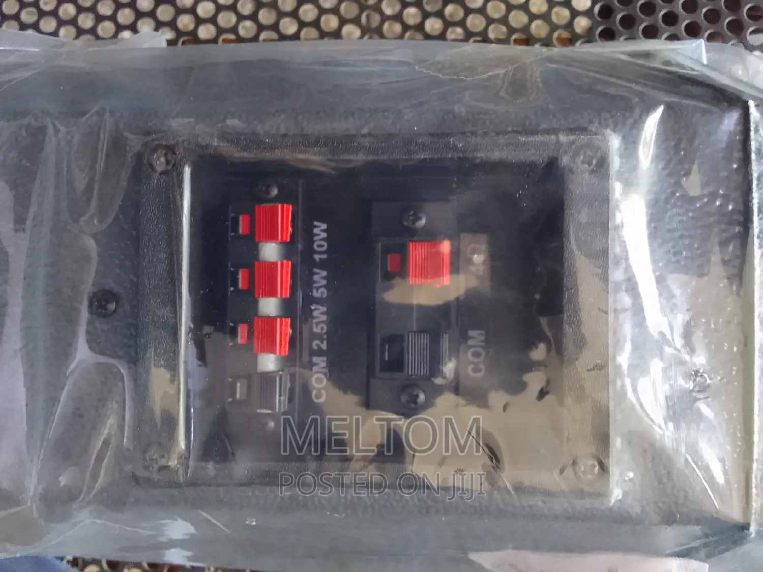 Maxx-on Metal Column Speaker (Scm-10t)