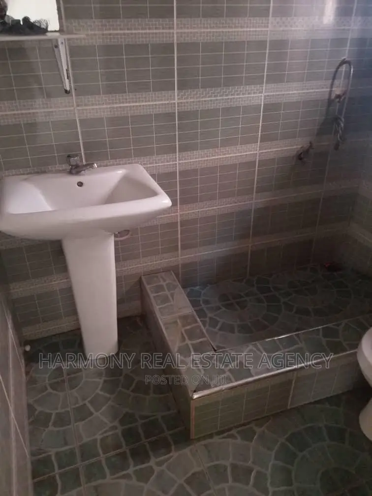 1bdrm Apartment in Kotobabi for rent