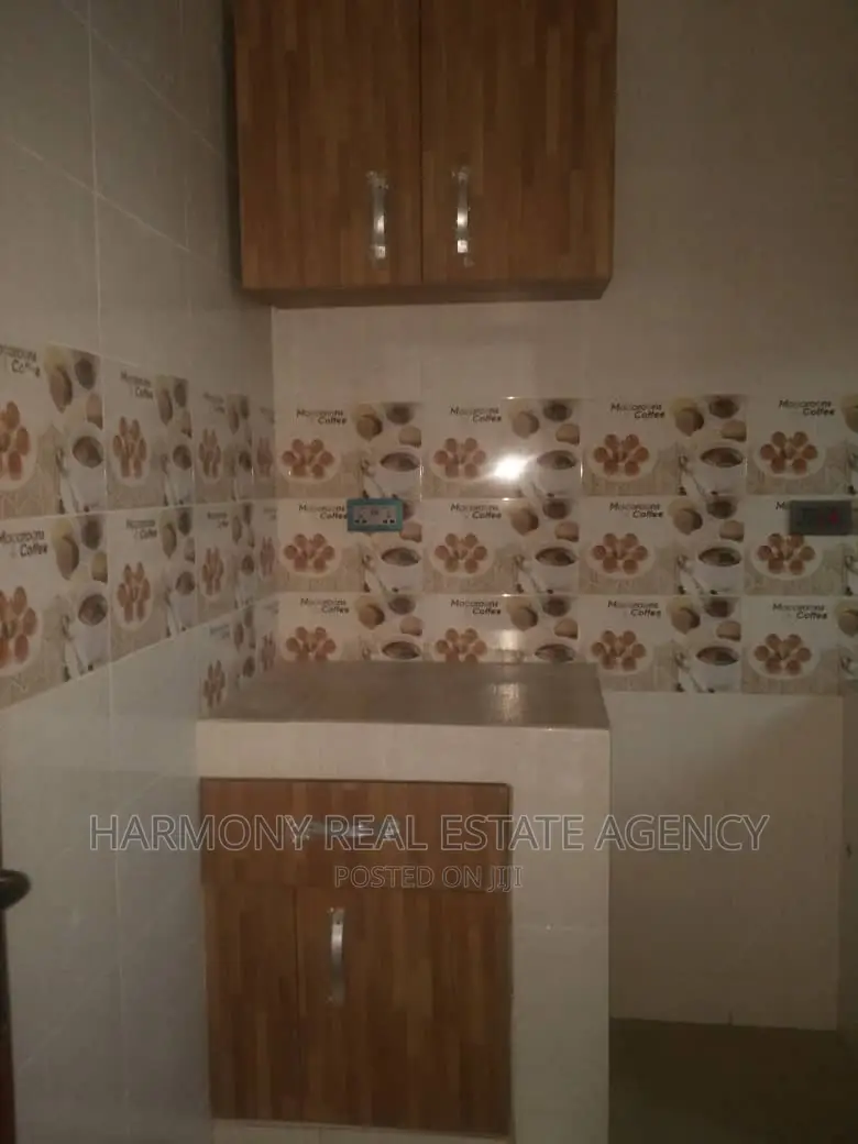 1bdrm Apartment in Kotobabi for rent