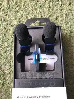 Wireless 2in1 Lavalier/Lapel Microphone for iPhone