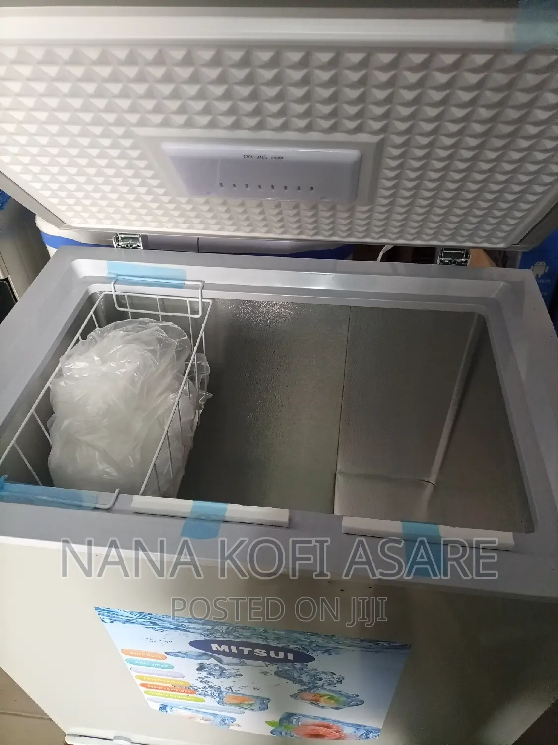 Mitsui 150litres Chest Freezer
