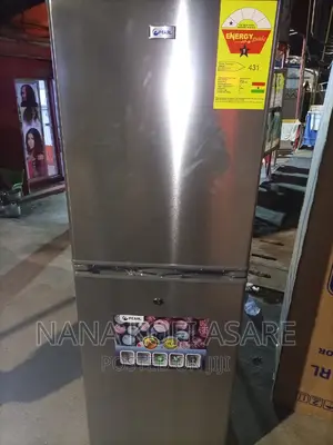 Pearl 220litres Top Freezer Refrigerator