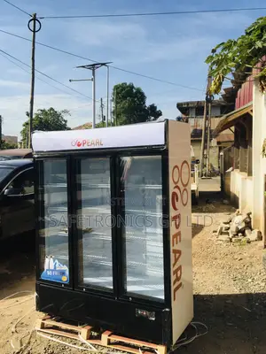 PVC-150 950 Liters Display Pearl 3 Doors Glass Fridge