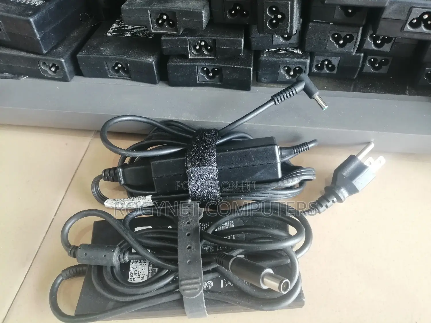 Hp Big Pin And Blue Mouth Chargers