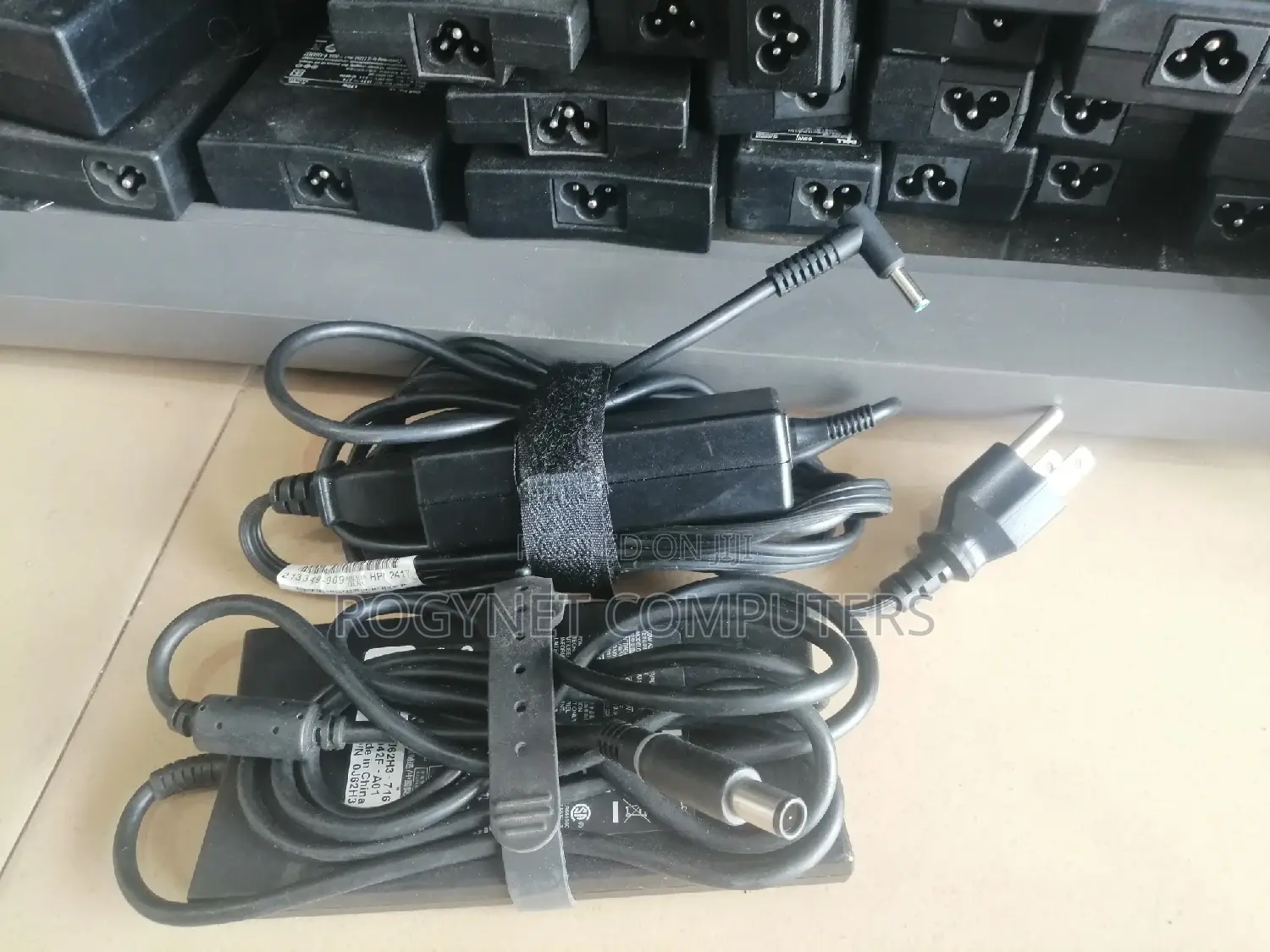 Hp Big Pin And Blue Mouth Chargers