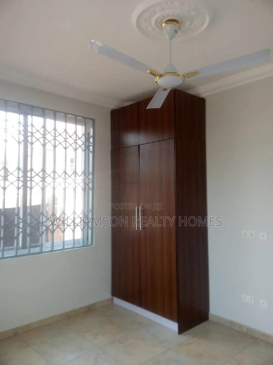 2bdrm Apartment in Community 18, Spintex for rent