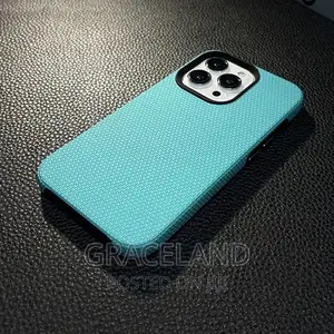 Shockproof Armor Phone Case for iPhone X-Xr-16 Plus