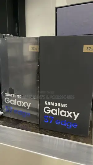 New Samsung Galaxy S7 edge 64 GB Gold