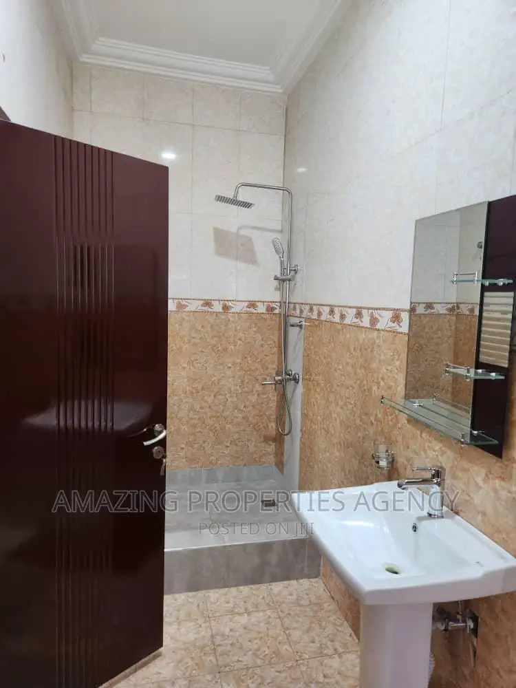 4bdrm House in Spintex for rent