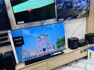 Wall Mountable Tv Samsung UHD Smart 85”Bu8000