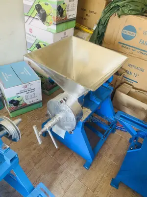 Petrol Use Commercial Tomatoes Grinding Machine