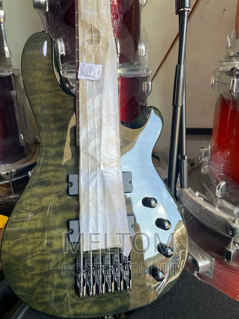 Acl Active Bass Guitar