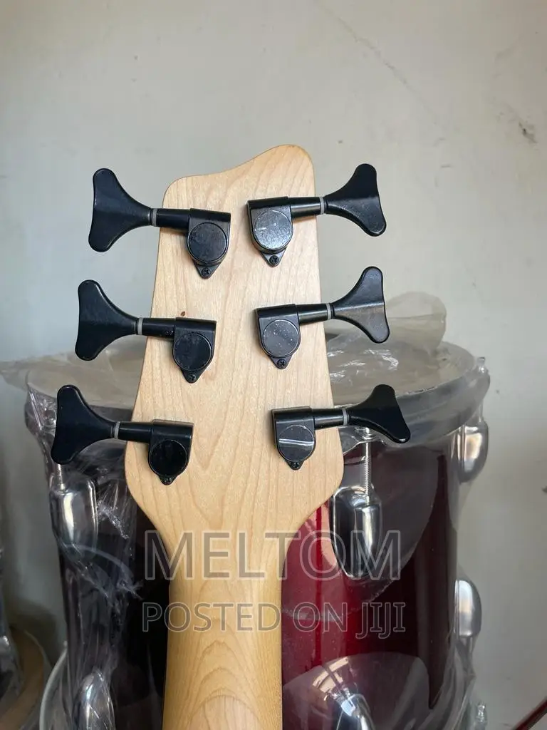 Acl Active Bass Guitar