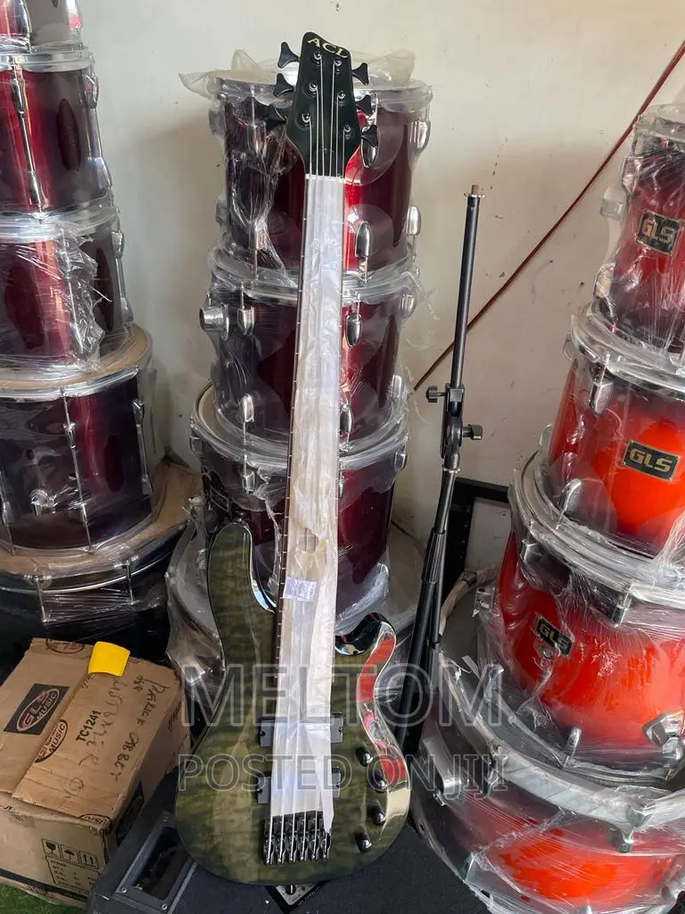 Acl Active Bass Guitar