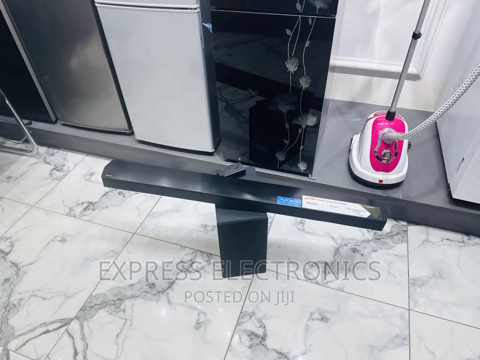 Sleek and Powerful Sound System Samsung B550 410W