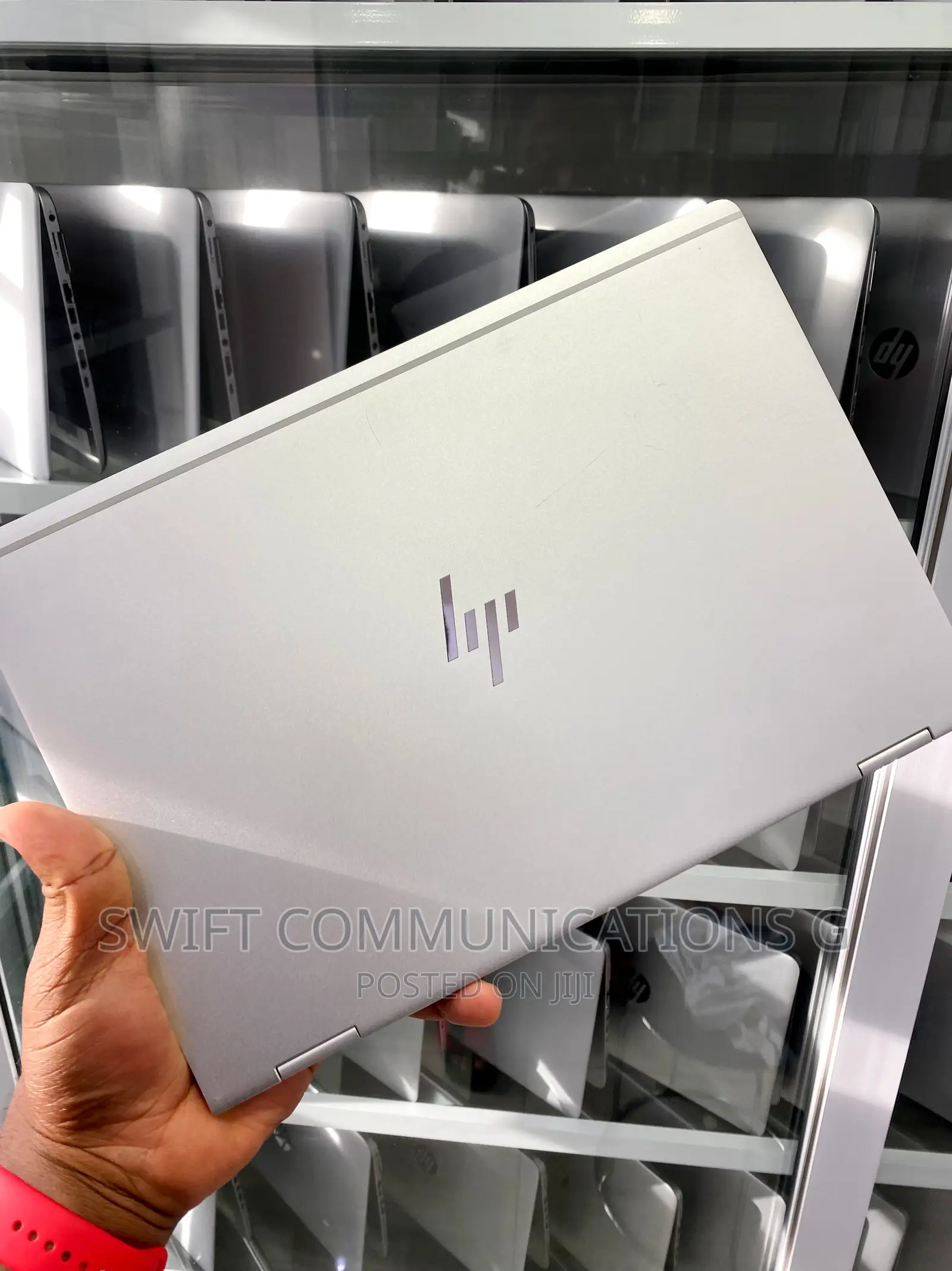 Laptop HP EliteBook X360 1030 8GB Intel SSHD+SSD 256GB