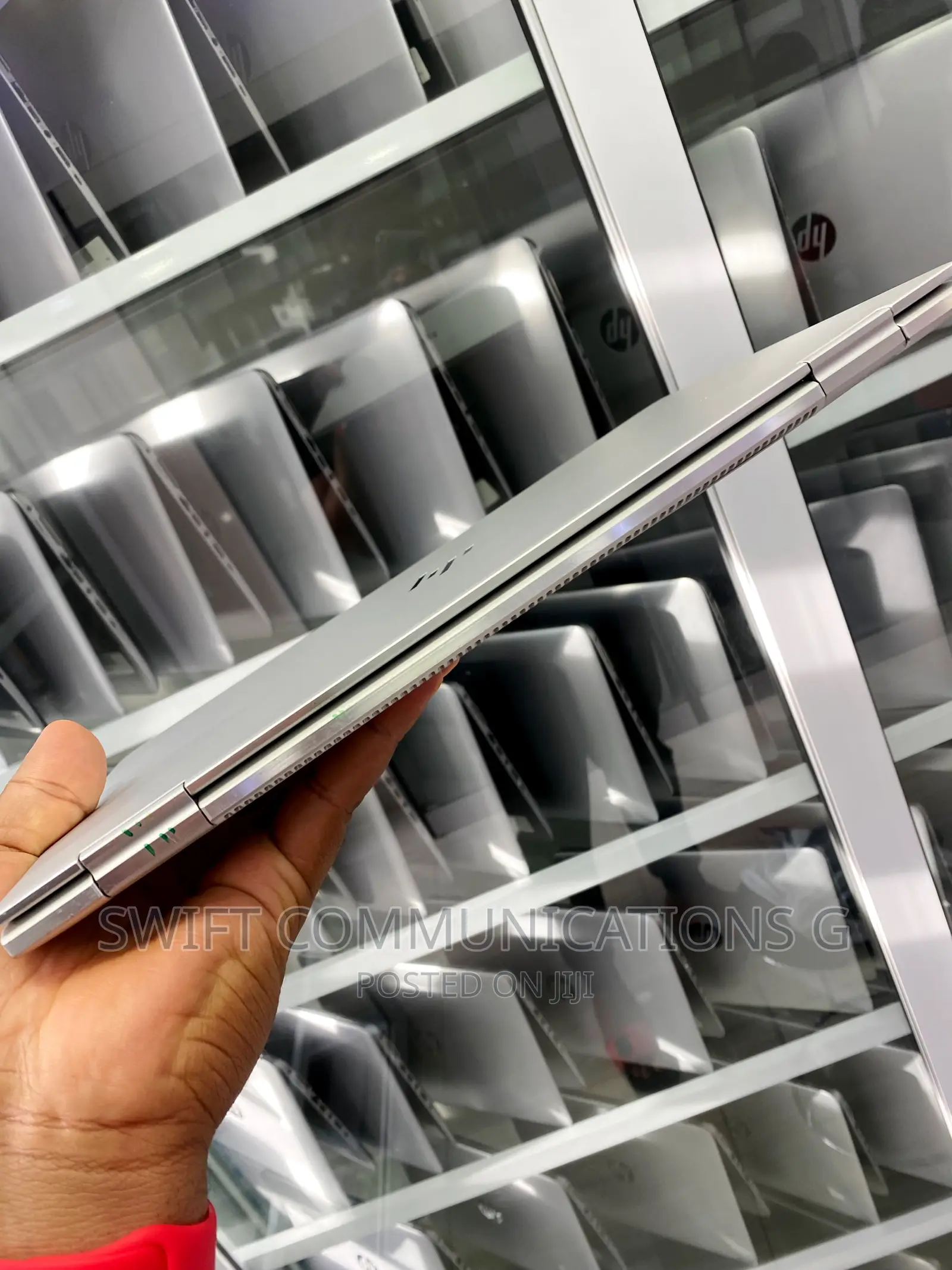 Laptop HP EliteBook X360 1030 8GB Intel SSHD+SSD 256GB