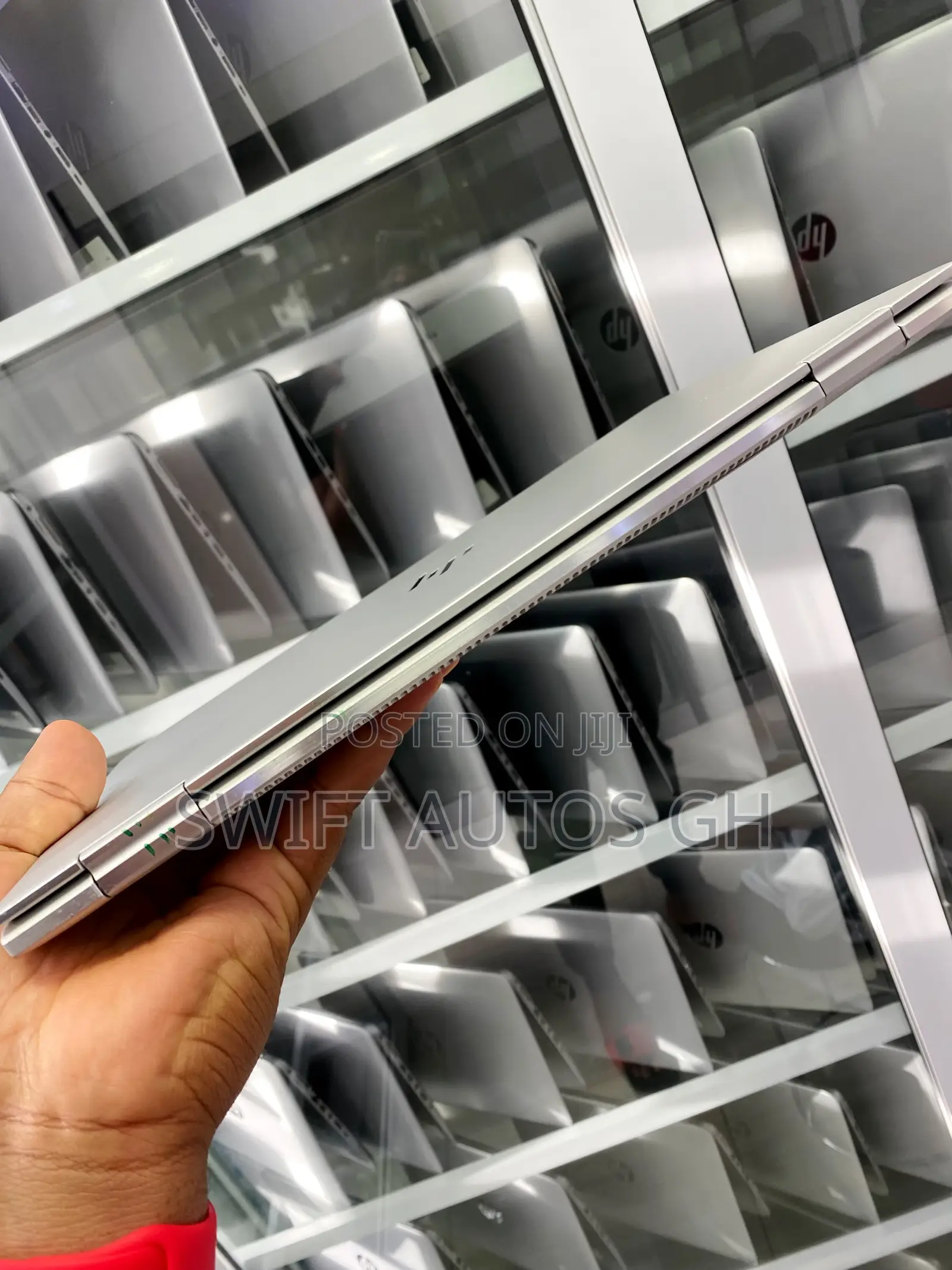 Laptop HP EliteBook X360 1030 8GB Intel SSHD+SSD 256GB