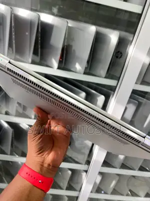 Laptop HP EliteBook X360 1030 8GB Intel SSHD+SSD 256GB