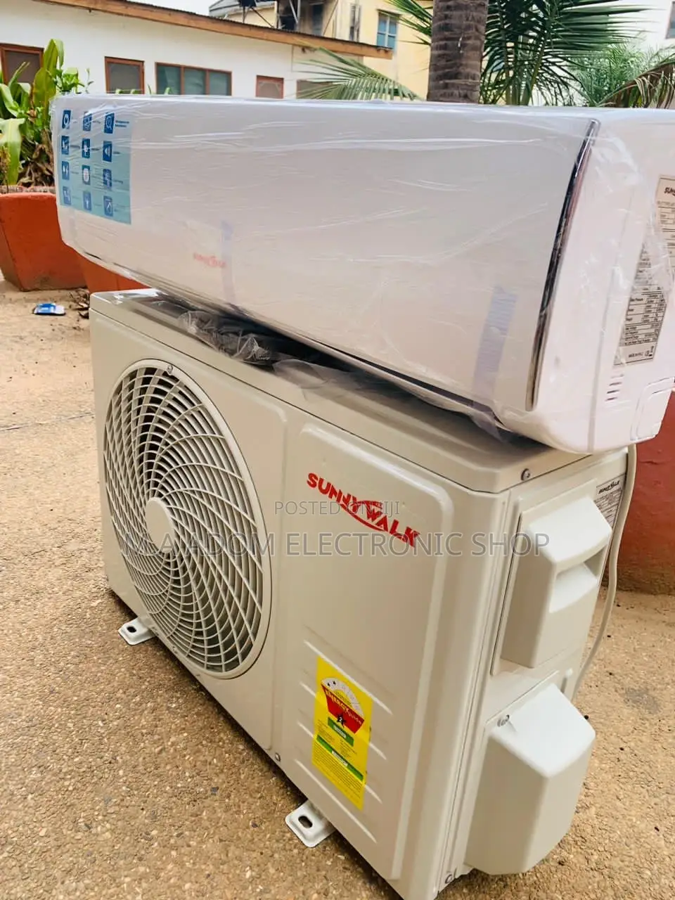 1.5hp Sunny Walk Split Type Air Conditioner(Whit)) 