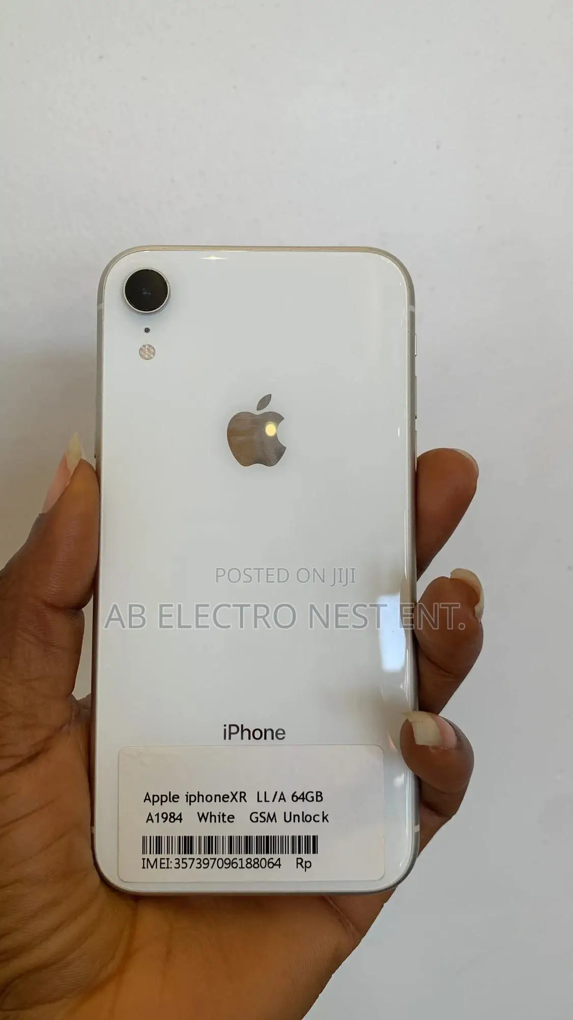 Apple iPhone XR 64 GB White