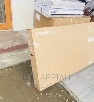 Classic Designed Samsung55au7000 55” Crystal Uhd Tvblack