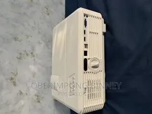 Projector Android ( Can Project Up Too 200 Inches)