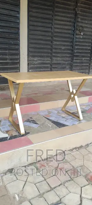 Dinning Tables, Restaurant Tables and Study Table for Sale