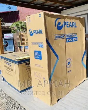 Pearl 950ltr 3 Door Display Fridge/Beverage Cooler PVC-150
