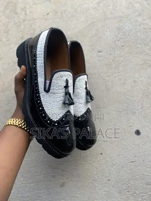 Black And White Silk Shoe