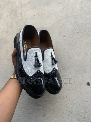 Black And White Silk Shoe
