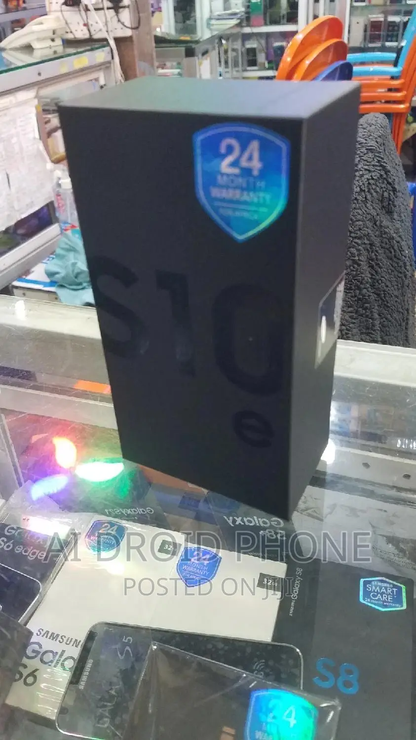 New Samsung Galaxy S10e 128 GB Blue