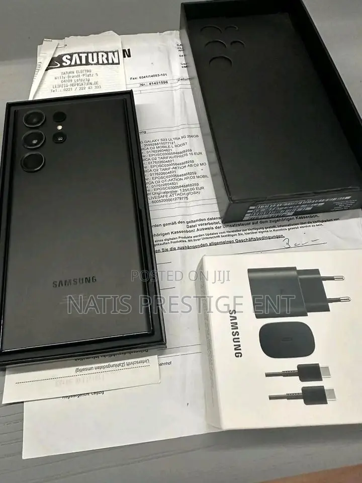 New Samsung Galaxy S10e 128 GB Black
