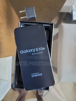 New Samsung Galaxy S10e 128 GB Black