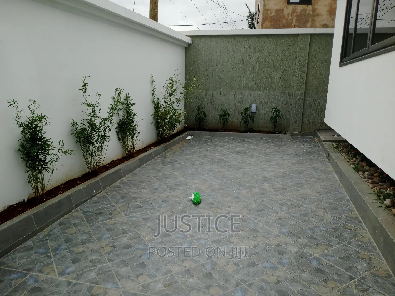3bdrm House in Musuku Kwabenya for sale