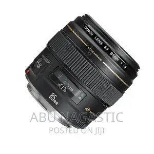 Canon Ef 85mm F/1.8mm Usm Lens