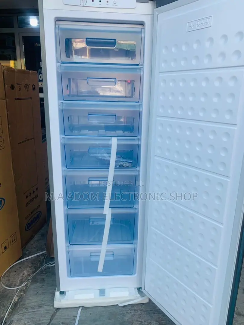 Extremely Chilling Pearl PVC Single Dood Upright Freezer,