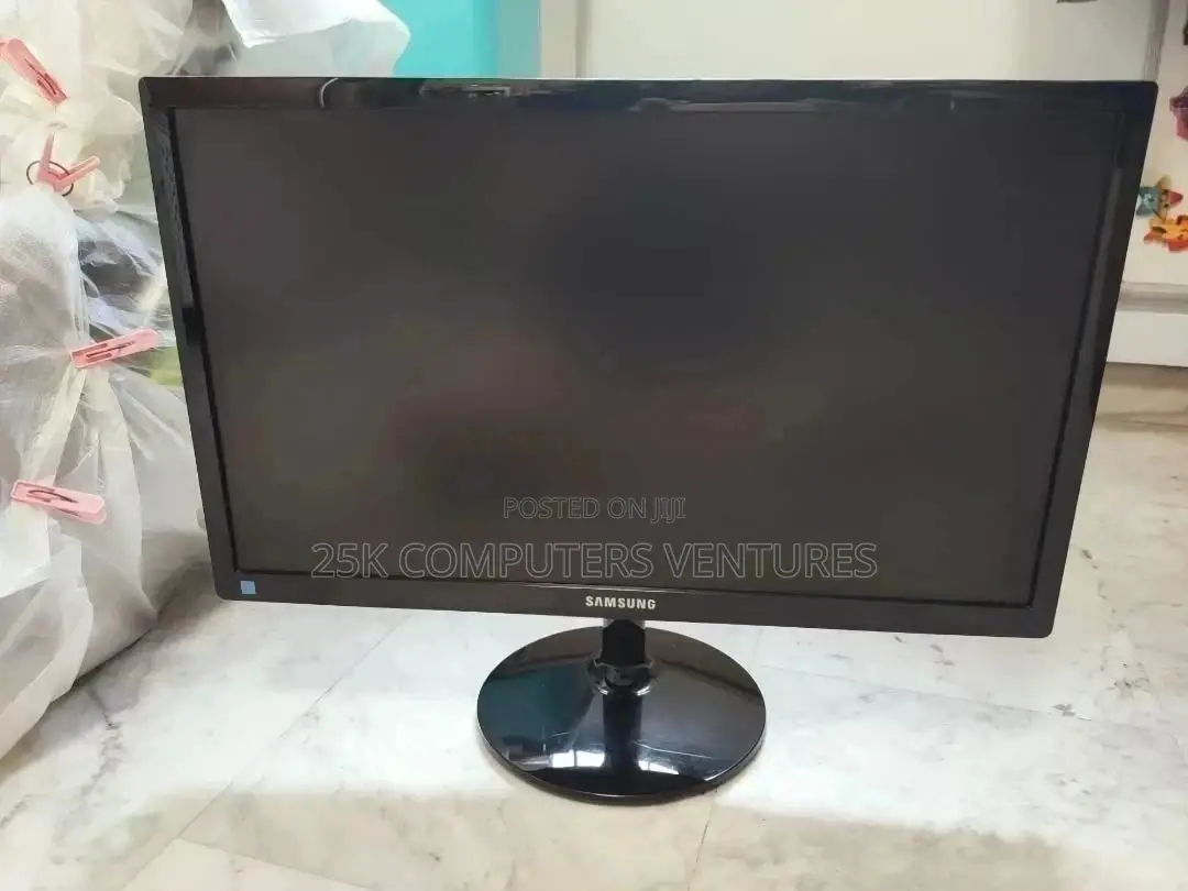 24inch Samsung Flat Screen Monitor
