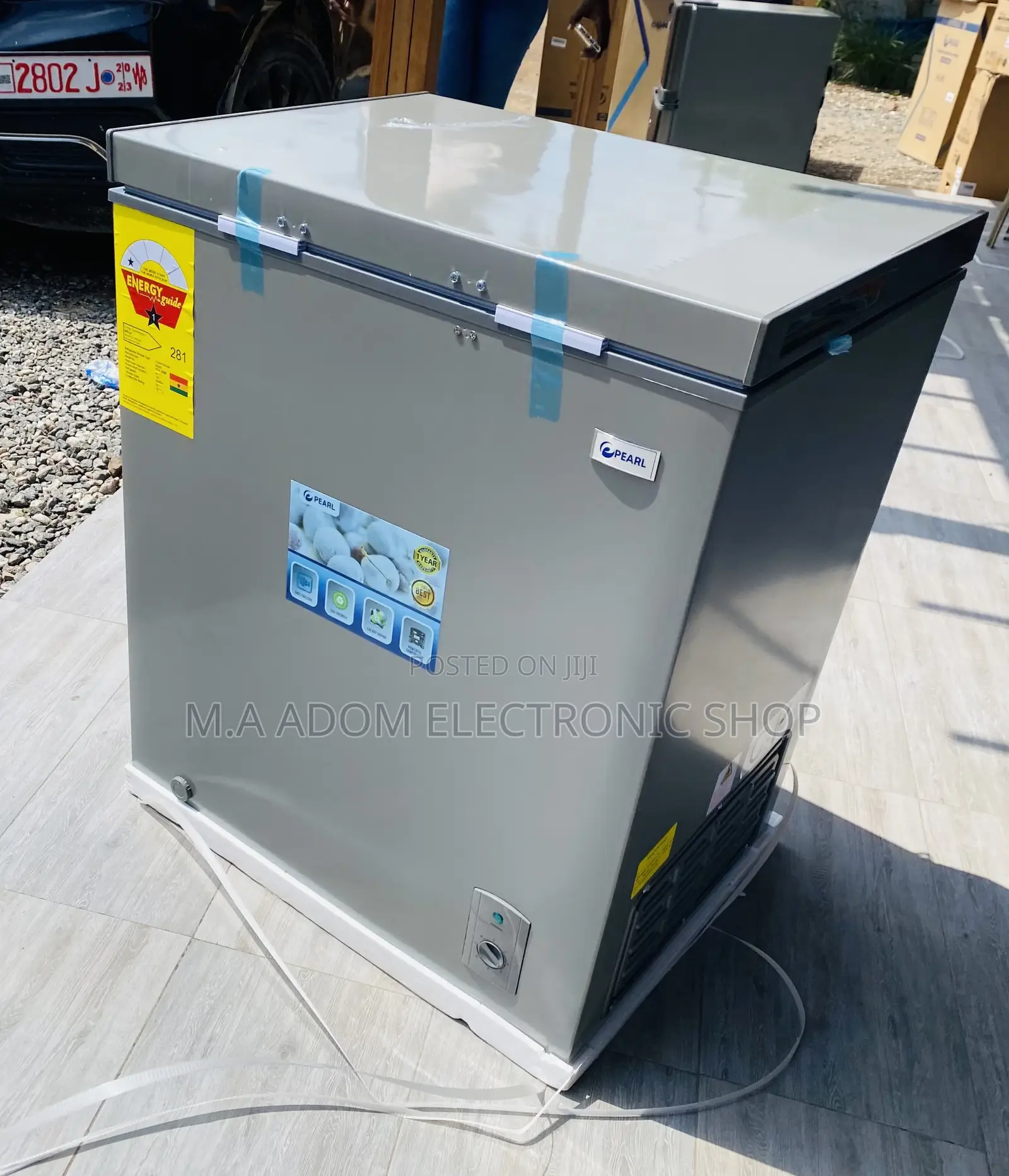 High Quality Pearl PCF- Single Door Chest Freezer(200L).