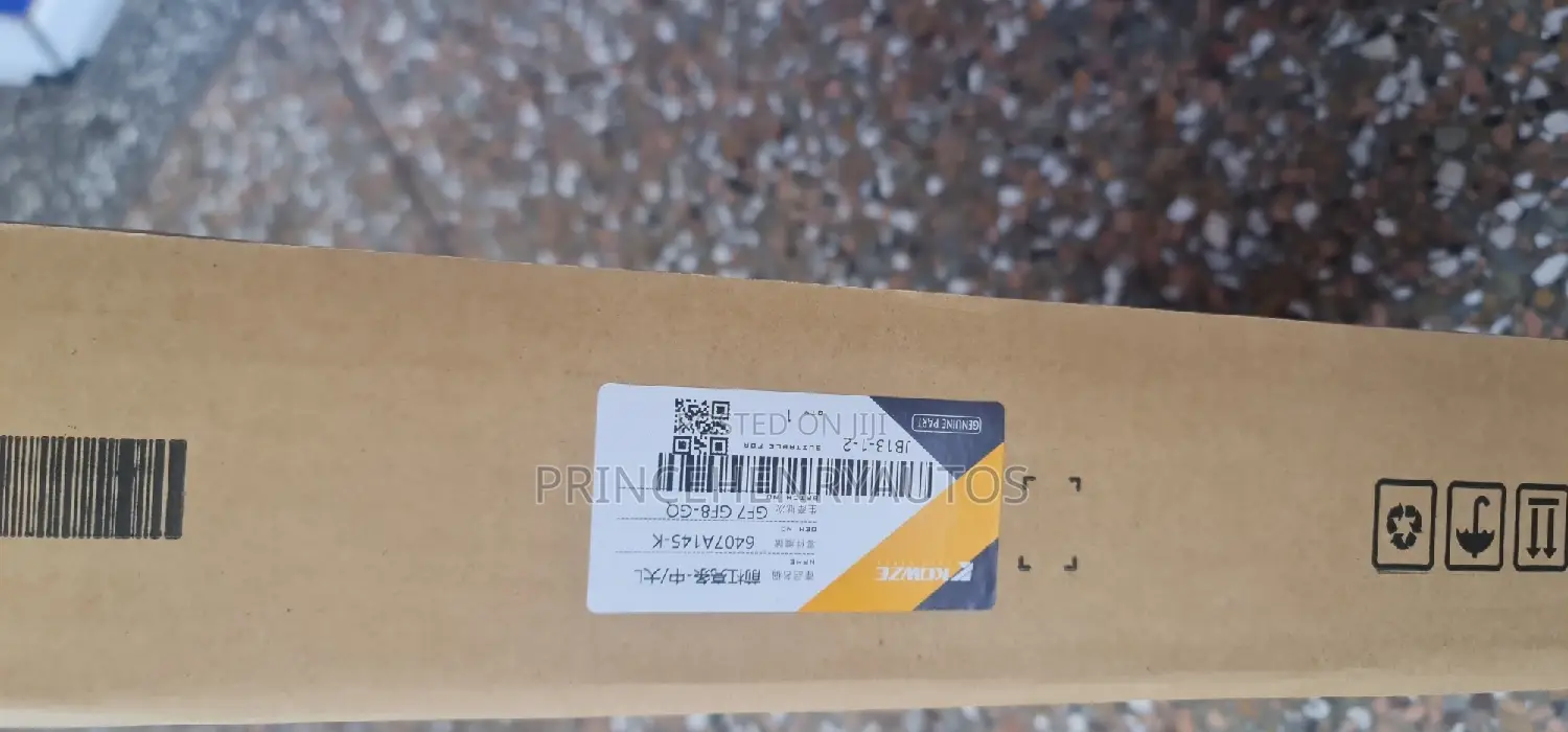 LEFT Side Molding - Mitsubishi Outlander 2016-2022(6407a145)