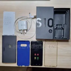 New Samsung Galaxy S10e 128 GB Black