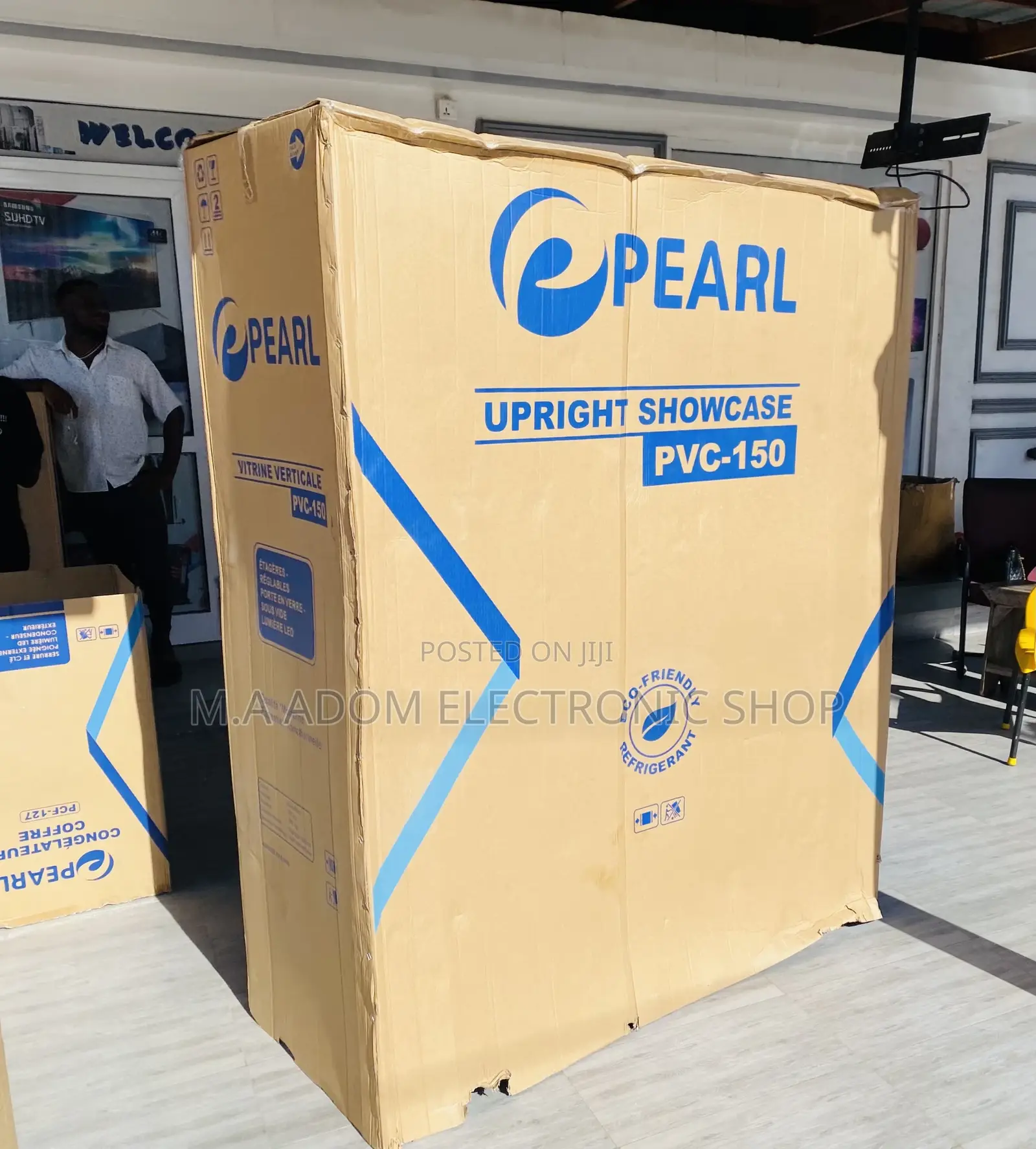 Newly in Stock Pearl PVC-150 3 Door Display Fridge(950ltr)