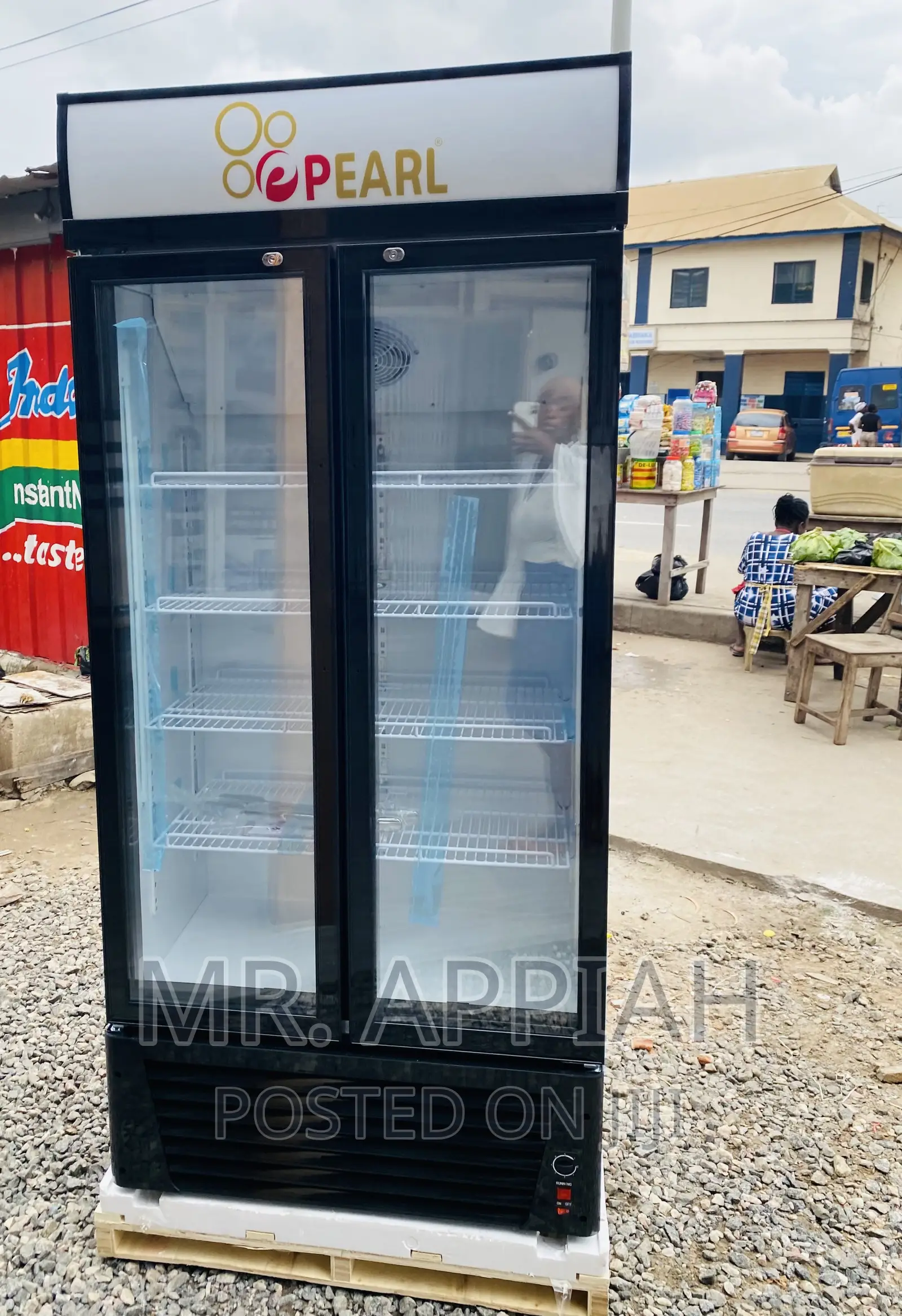 Affordable Pearl PVC-662-2B 2 Door Beverage Fridge.