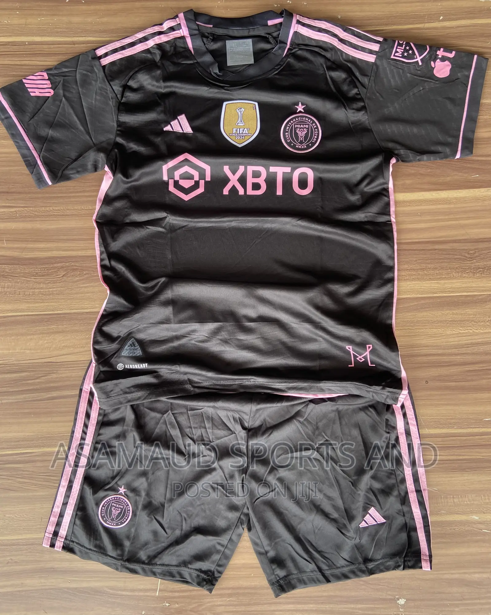 Team Set of Jerseys 18 Pieces Available
